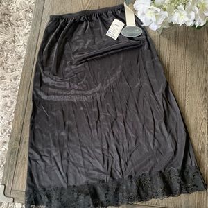 Wondermaid Black Slip